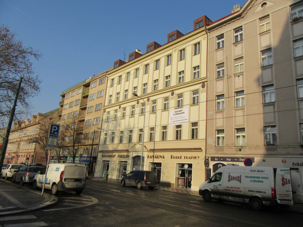 Rekonstrukce a nástavba BD Sokolovská