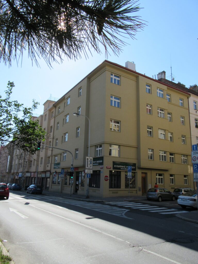 Stavební úpravy BD Na Zámyšli