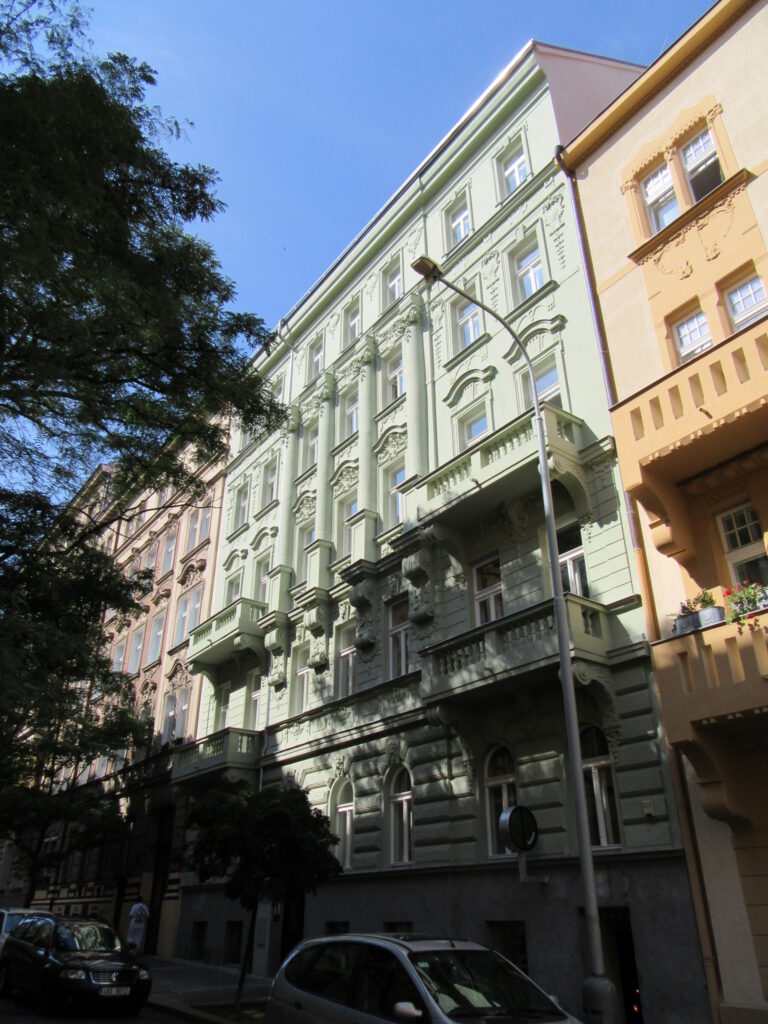 Stavební úpravy BD Nitranská