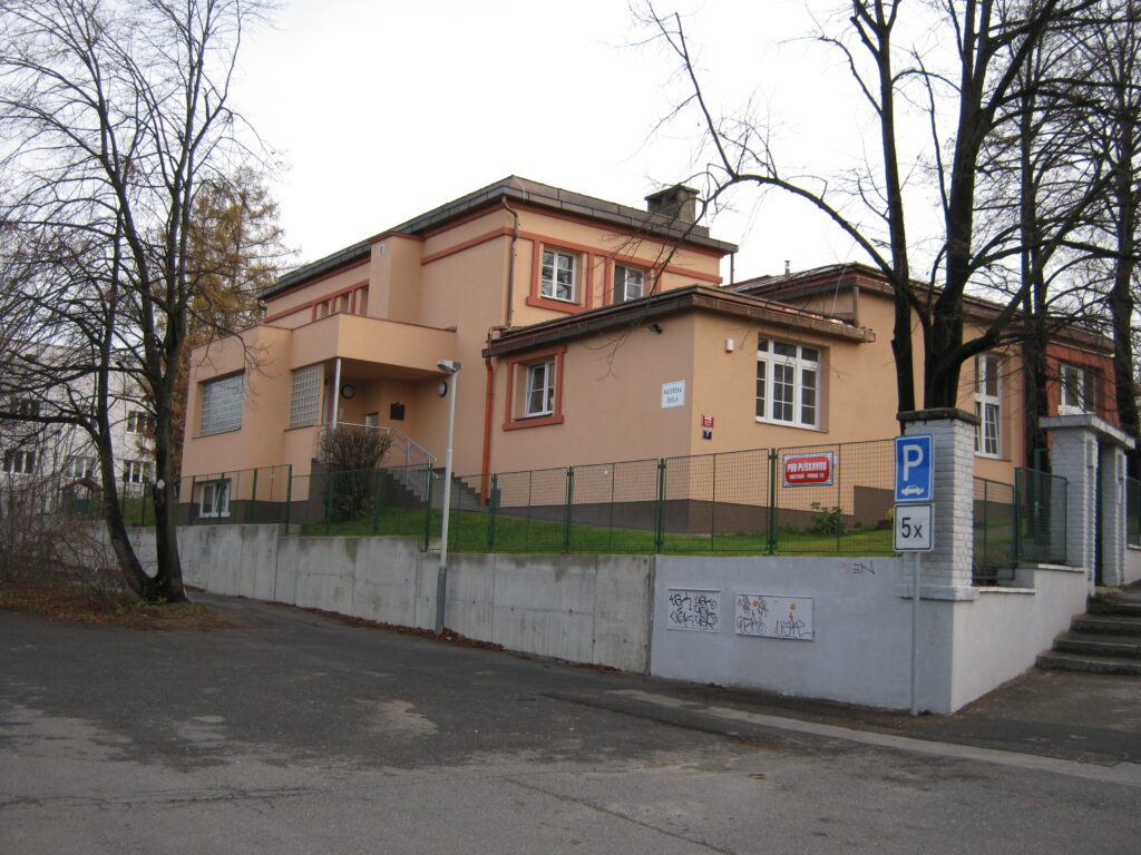 Rekonstrukce a dostavba MŠ Trhanovské náměstí